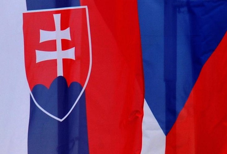 Slovensko a Česko na rozcestí?