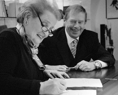 Transatlantické dialogy Havel – Albrightová